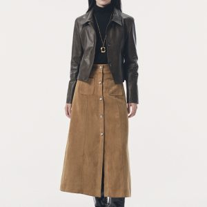 Chân váy dài da lộn xẻ trước túi ốp thân trước